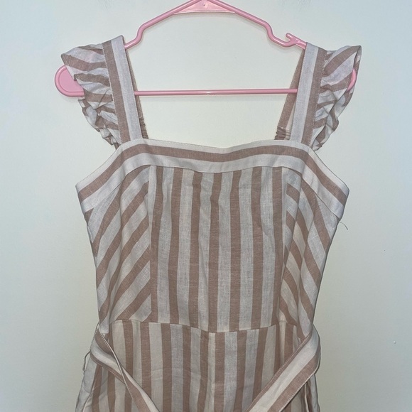 Draper James Tie Waist Jumpsuit in Cabana Stripe Tan Camel and White Size Small - Picture 10 of 13